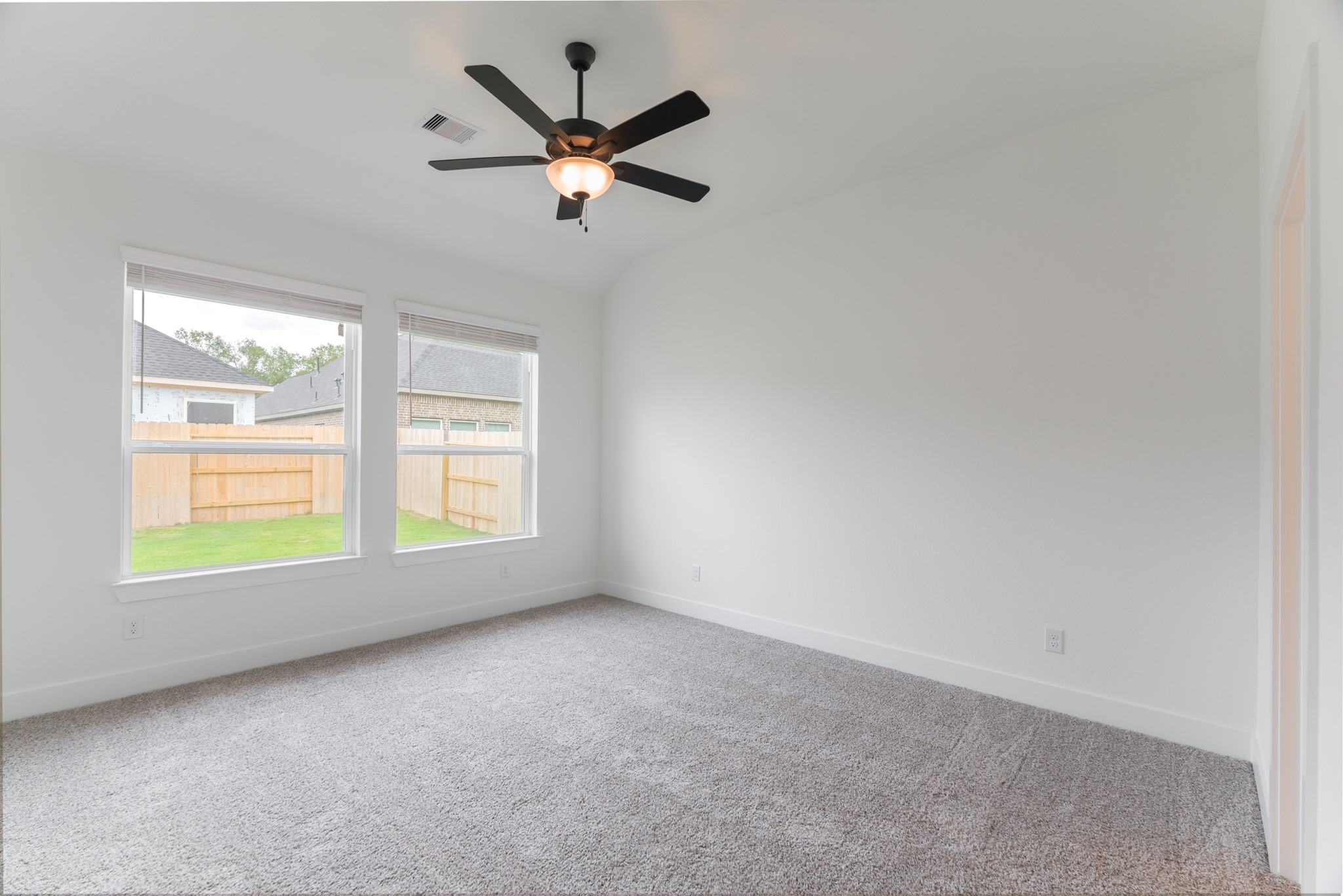 10528 Wild Rice Property Photo 14