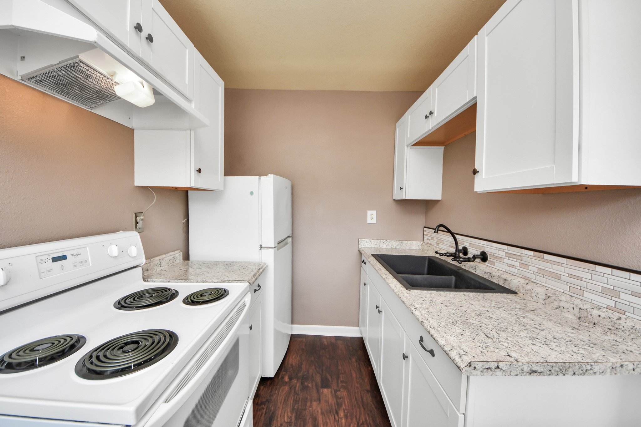 225 Lenox Street Property Photo 25