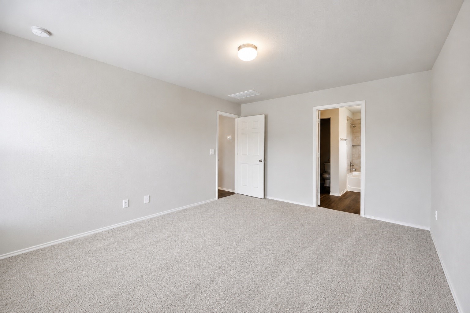 7907 Hollow Root Lane Property Photo 13