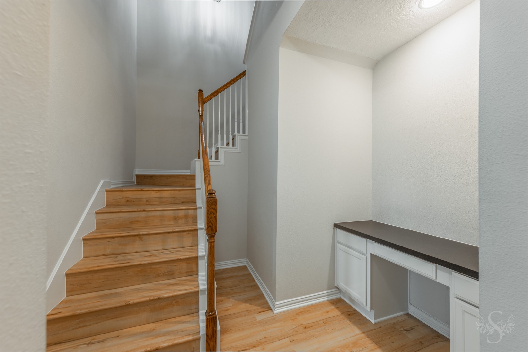 5010 Oxbow Circle E Property Photo 29