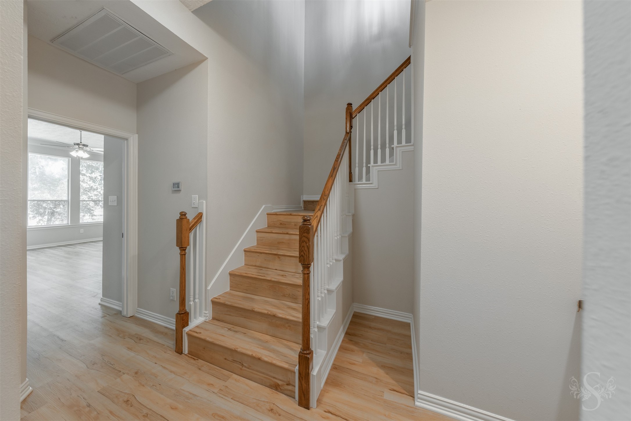 5010 Oxbow Circle E Property Photo 30