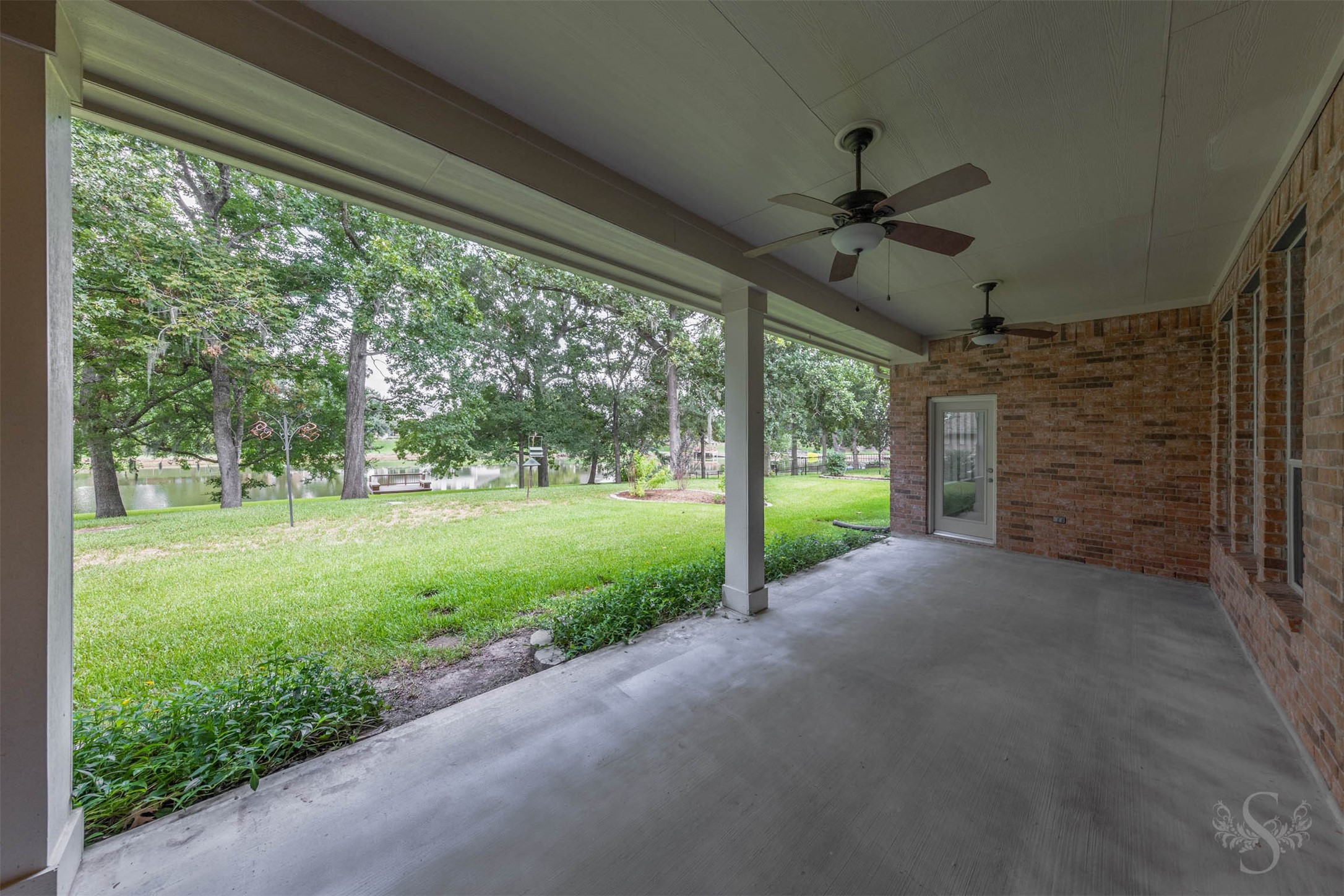 5010 Oxbow Circle E Property Photo 45