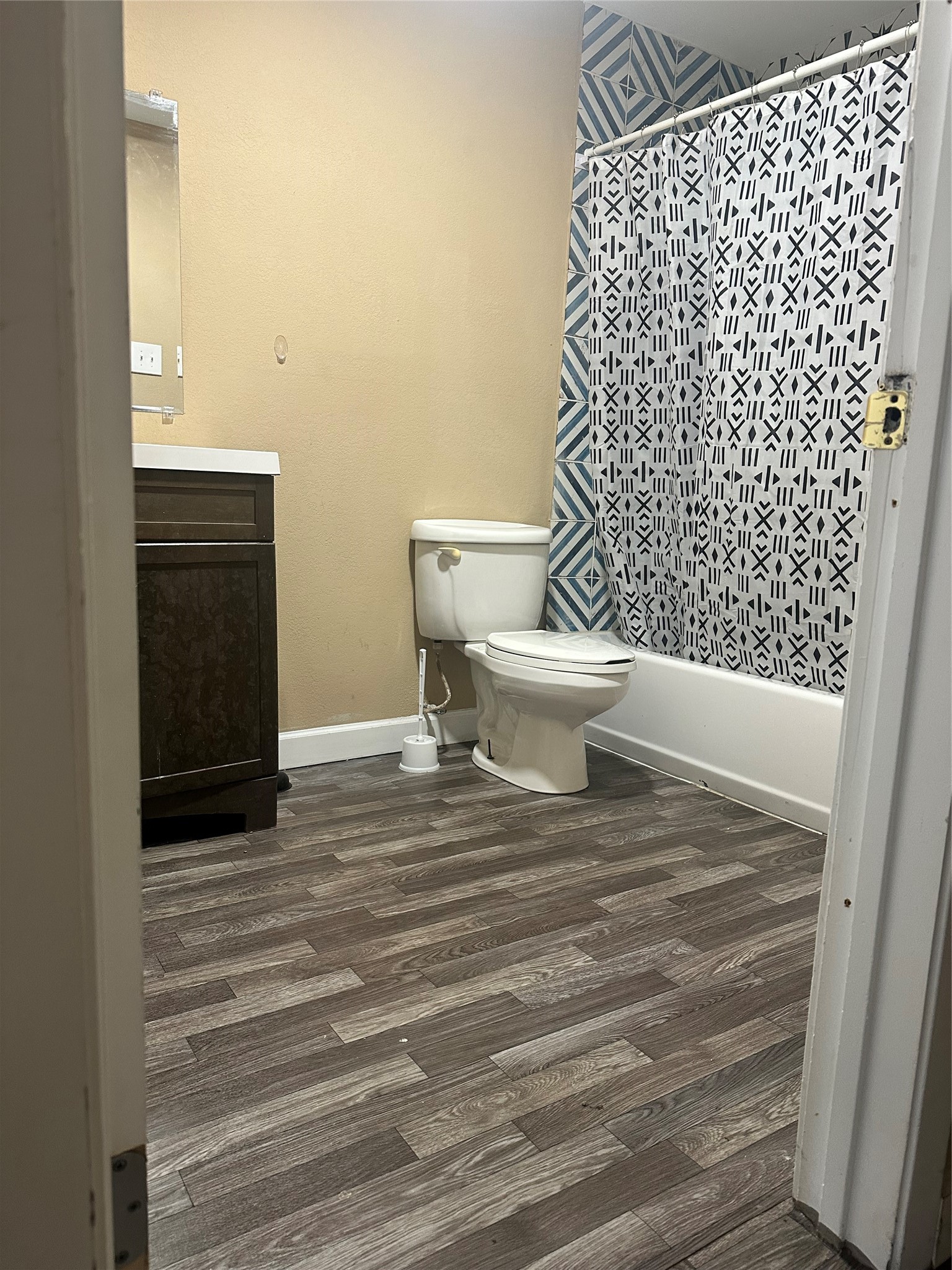 1010 Nelson Property Photo 6