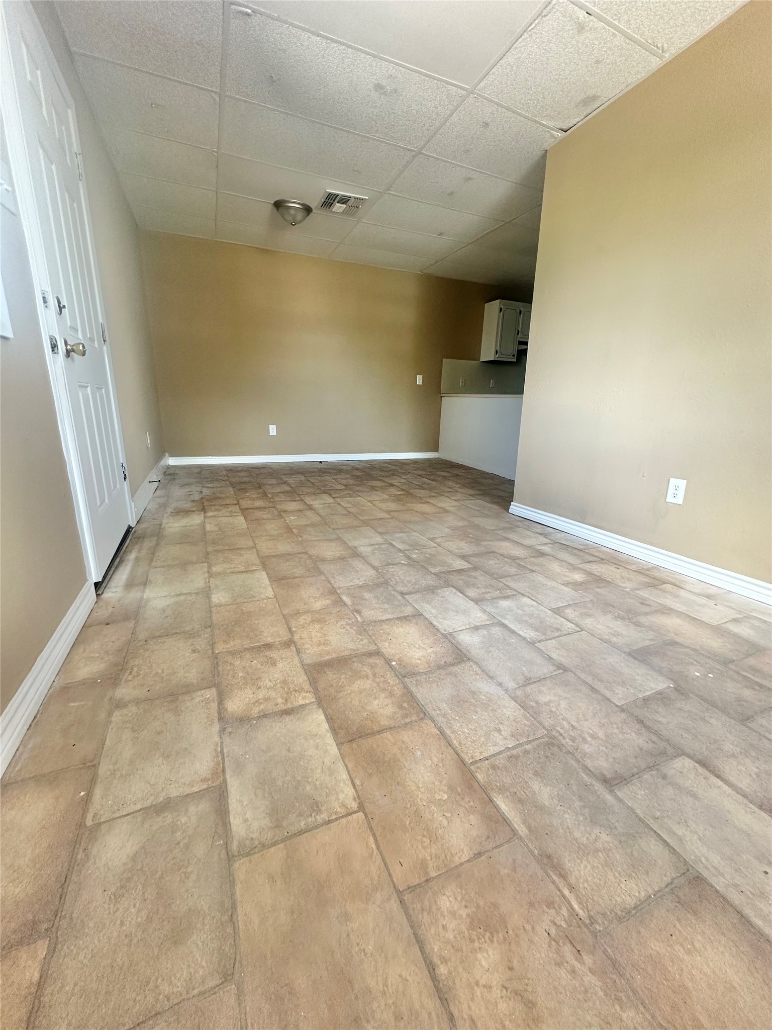 1010 Nelson Property Photo 10