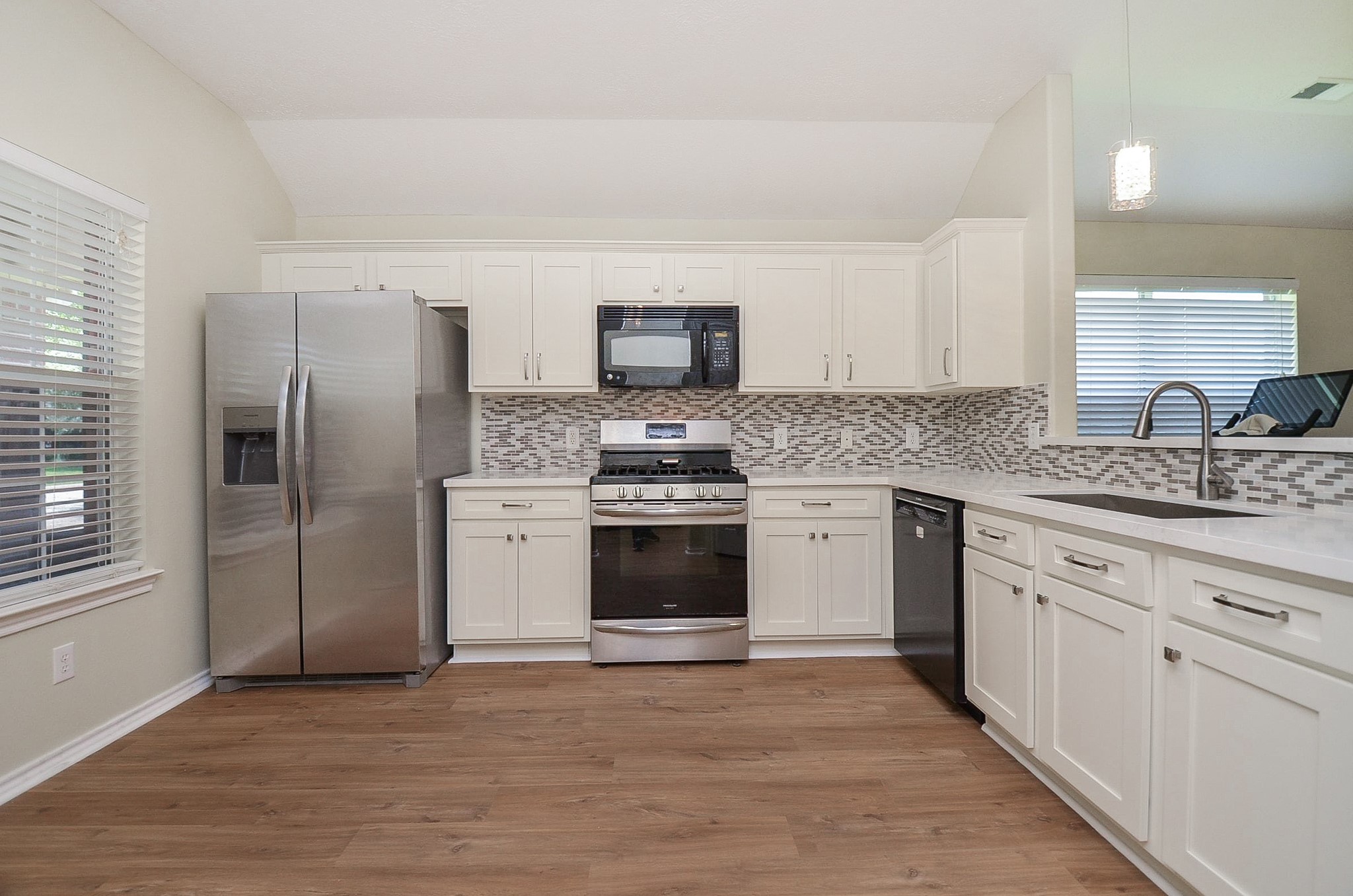4107 Merlet Drive Property Photo 1