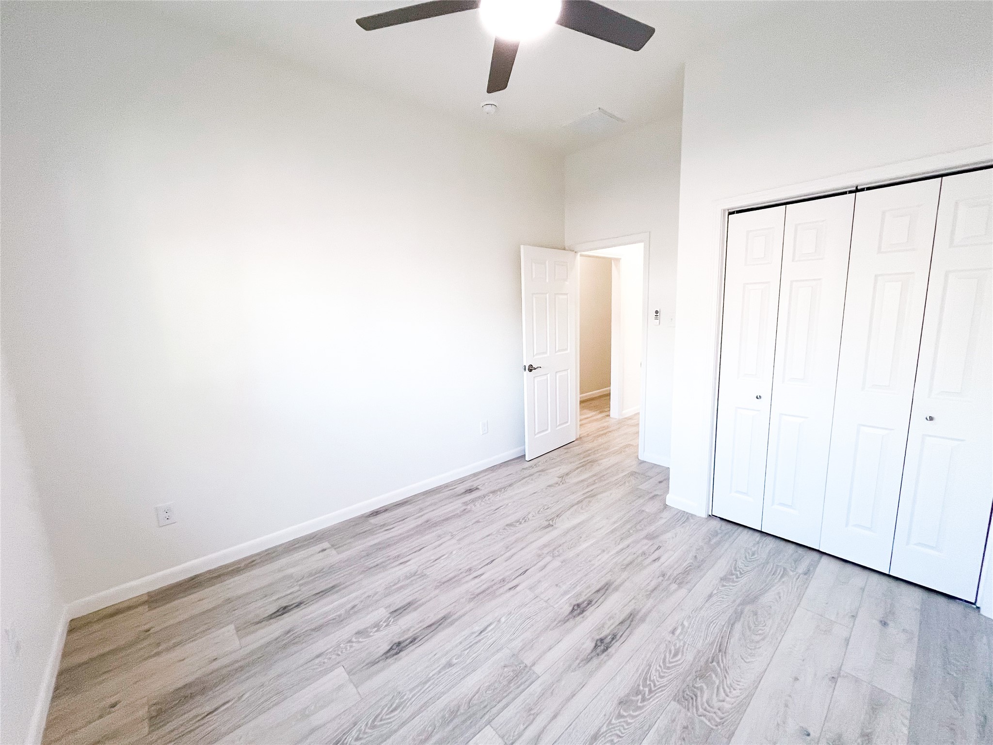 2516 Avenue M Property Photo 18