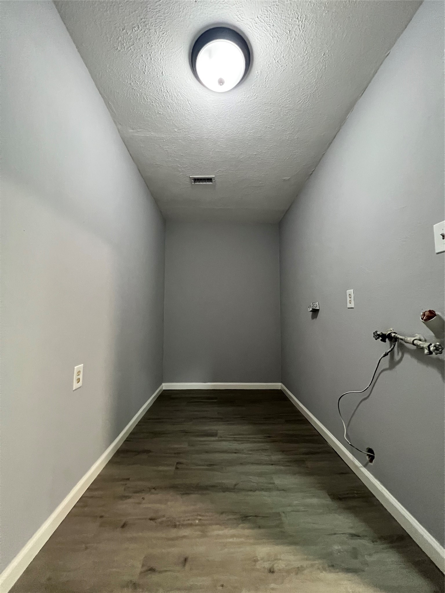 7110 Ensworth Drive Property Photo 17