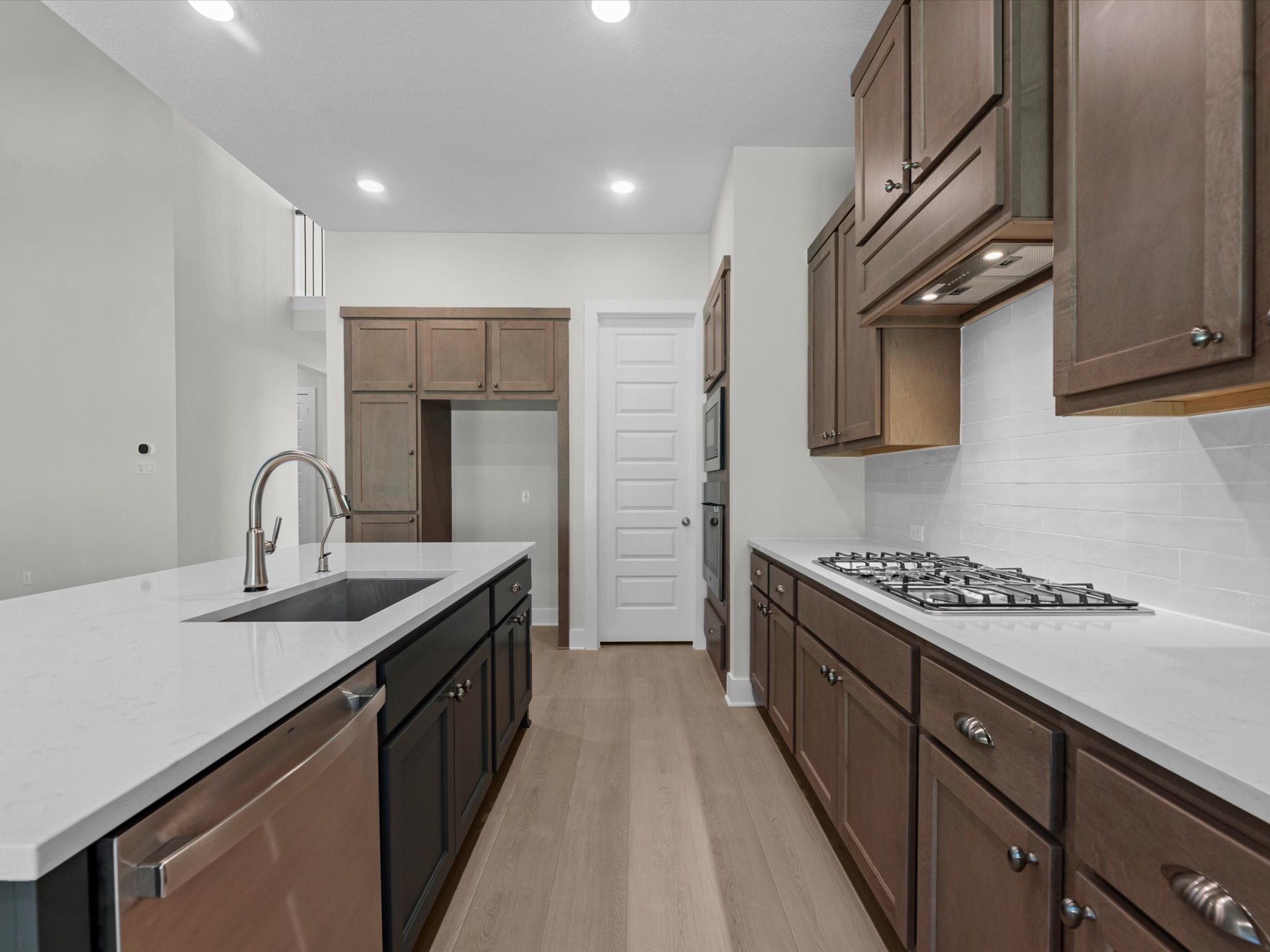 17534 Fogwood Creek Way Property Photo 4