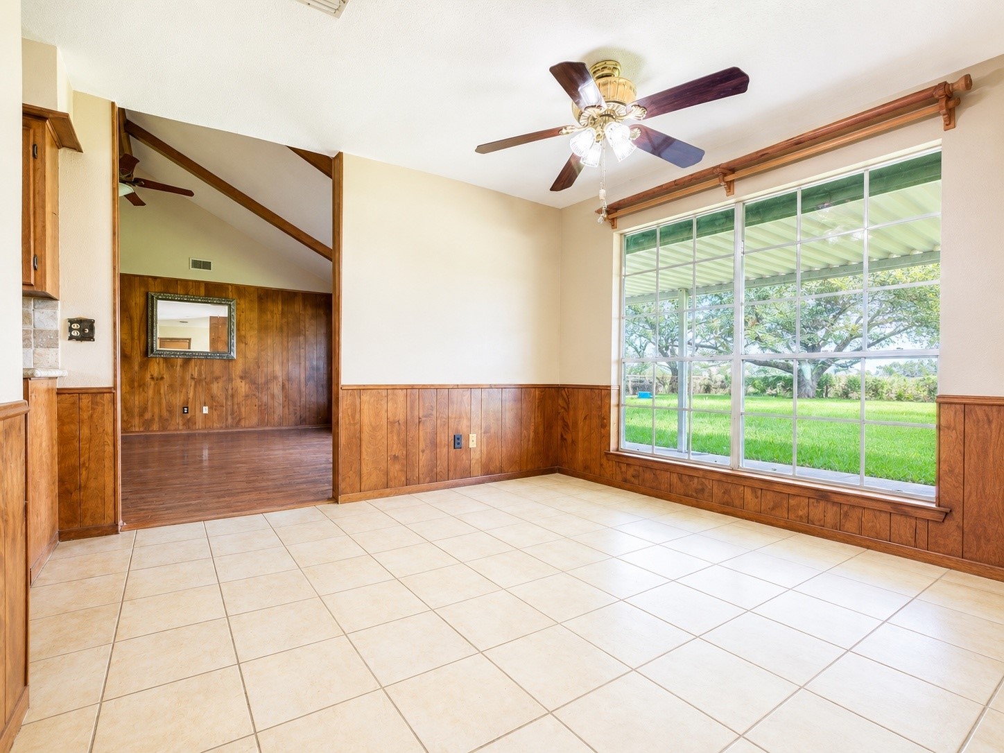 8696 Moravian Drive Property Photo 14