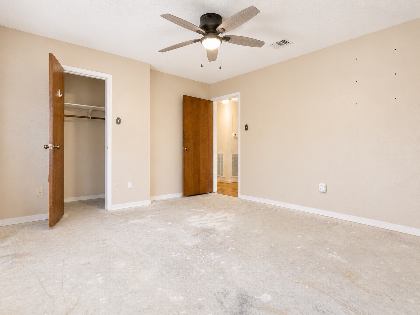 8696 Moravian Drive Property Photo 30