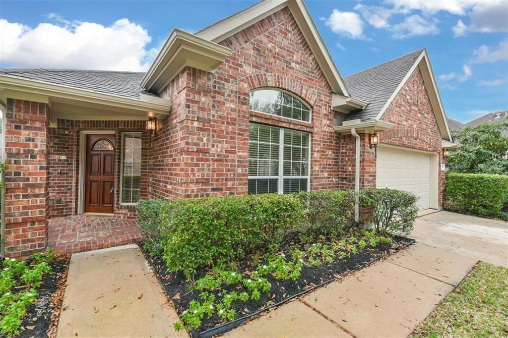 5911 Mettler Lane Property Photo 1