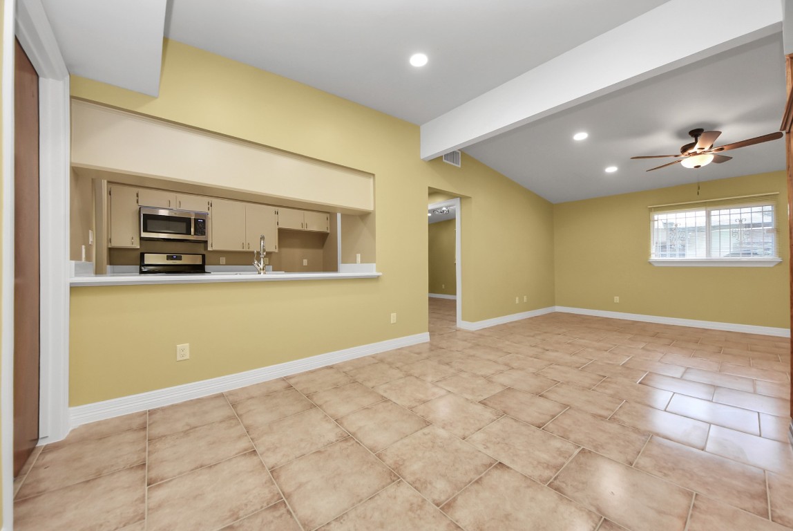 5326 Heatherbrook Drive Property Photo 12
