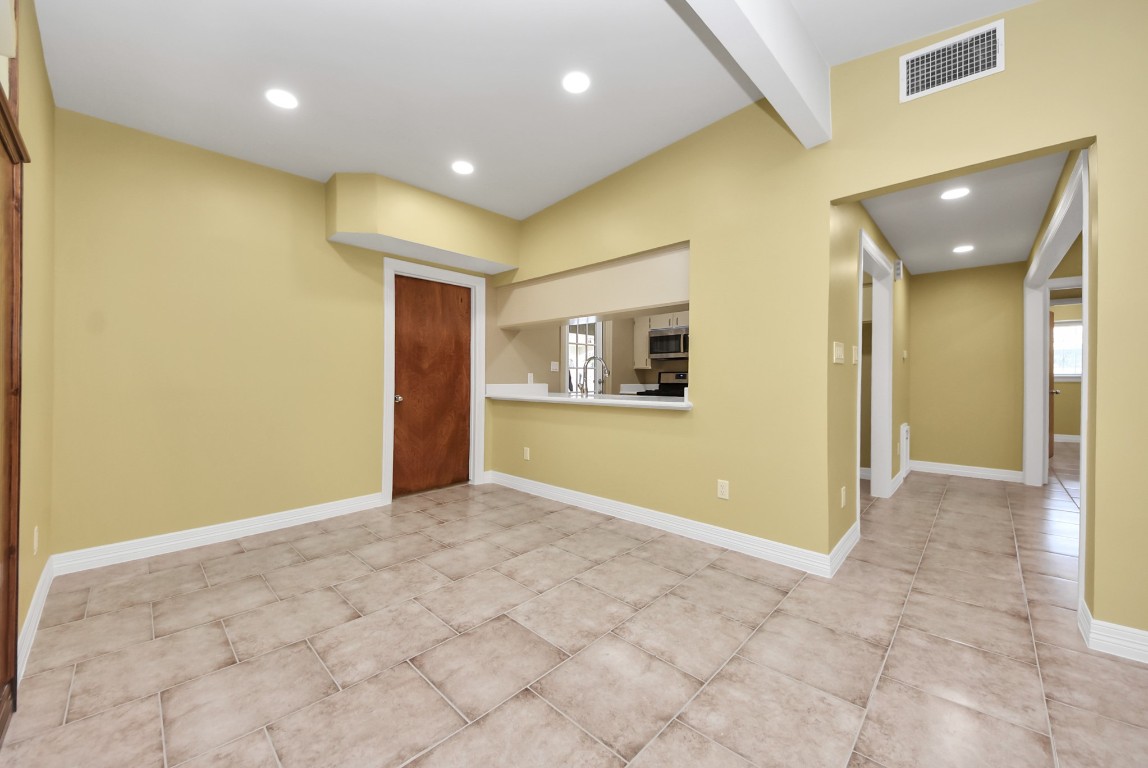 5326 Heatherbrook Drive Property Photo 13