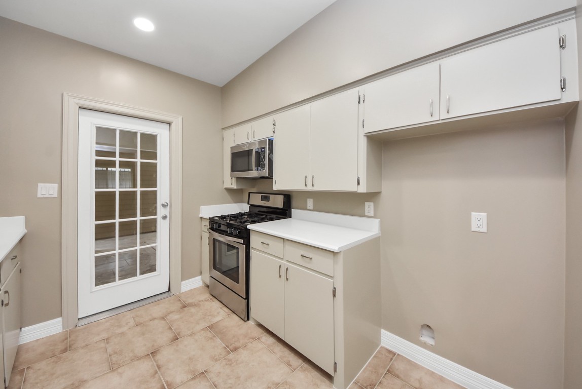 5326 Heatherbrook Drive Property Photo 15