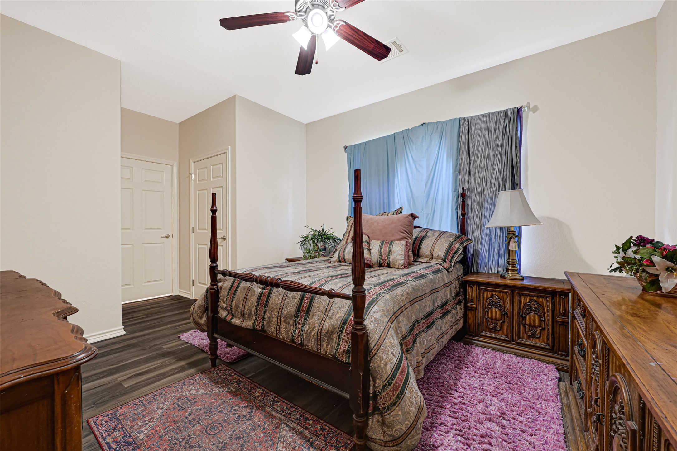7622 Touchstone Street Property Photo 12