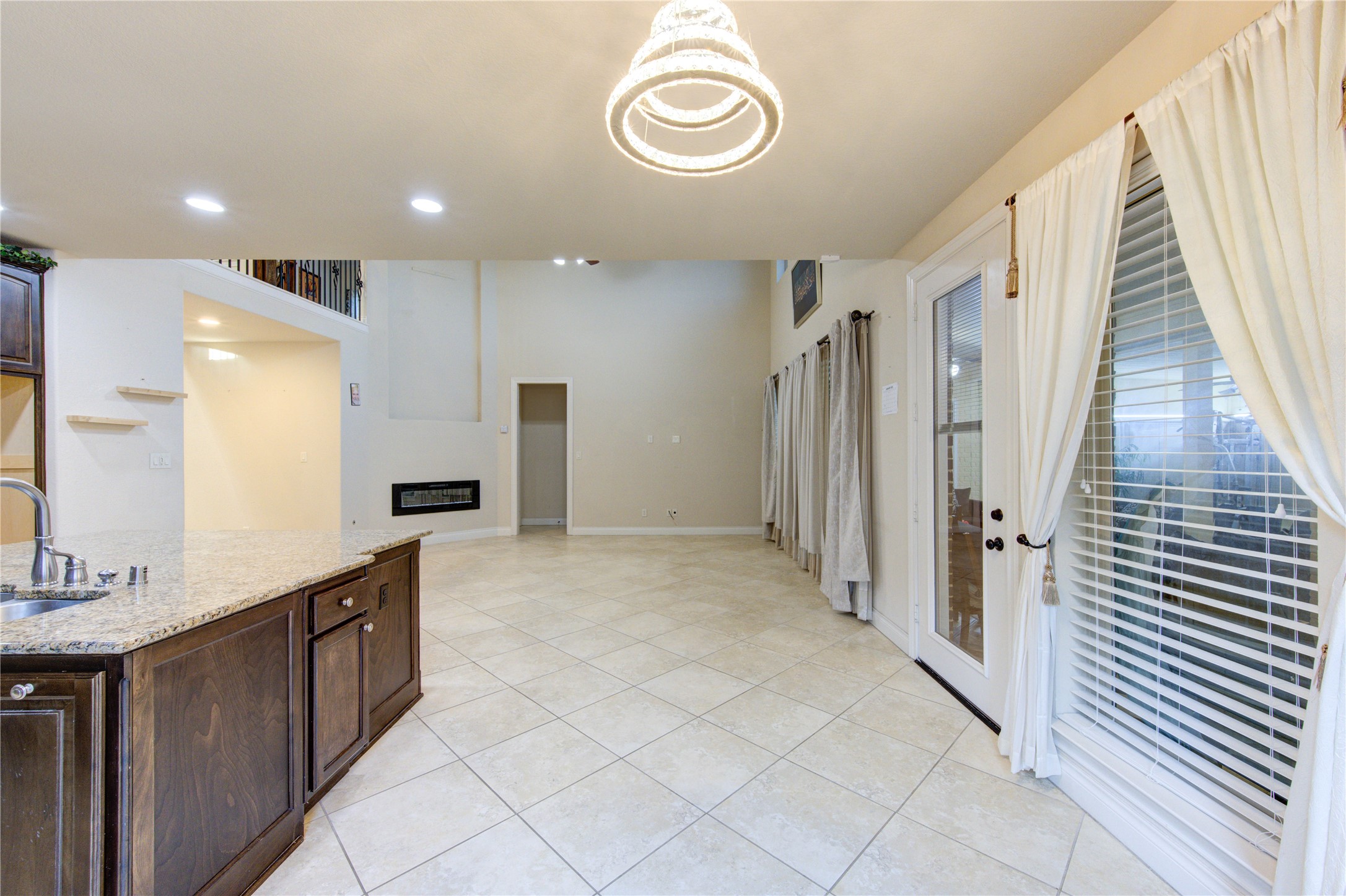 11227 Dunstan Hill Drive Property Photo 18