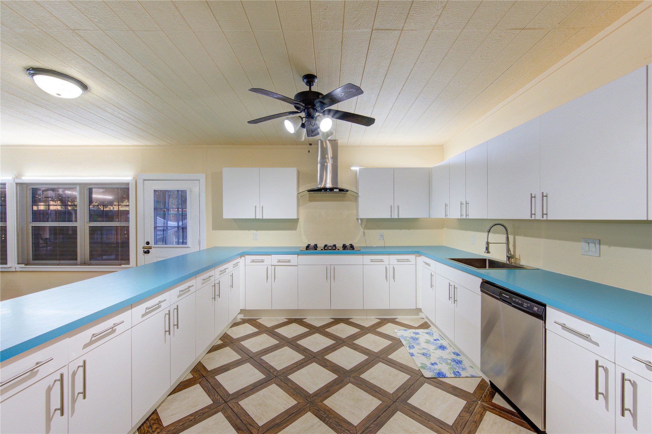 11227 Dunstan Hill Drive Property Photo 26