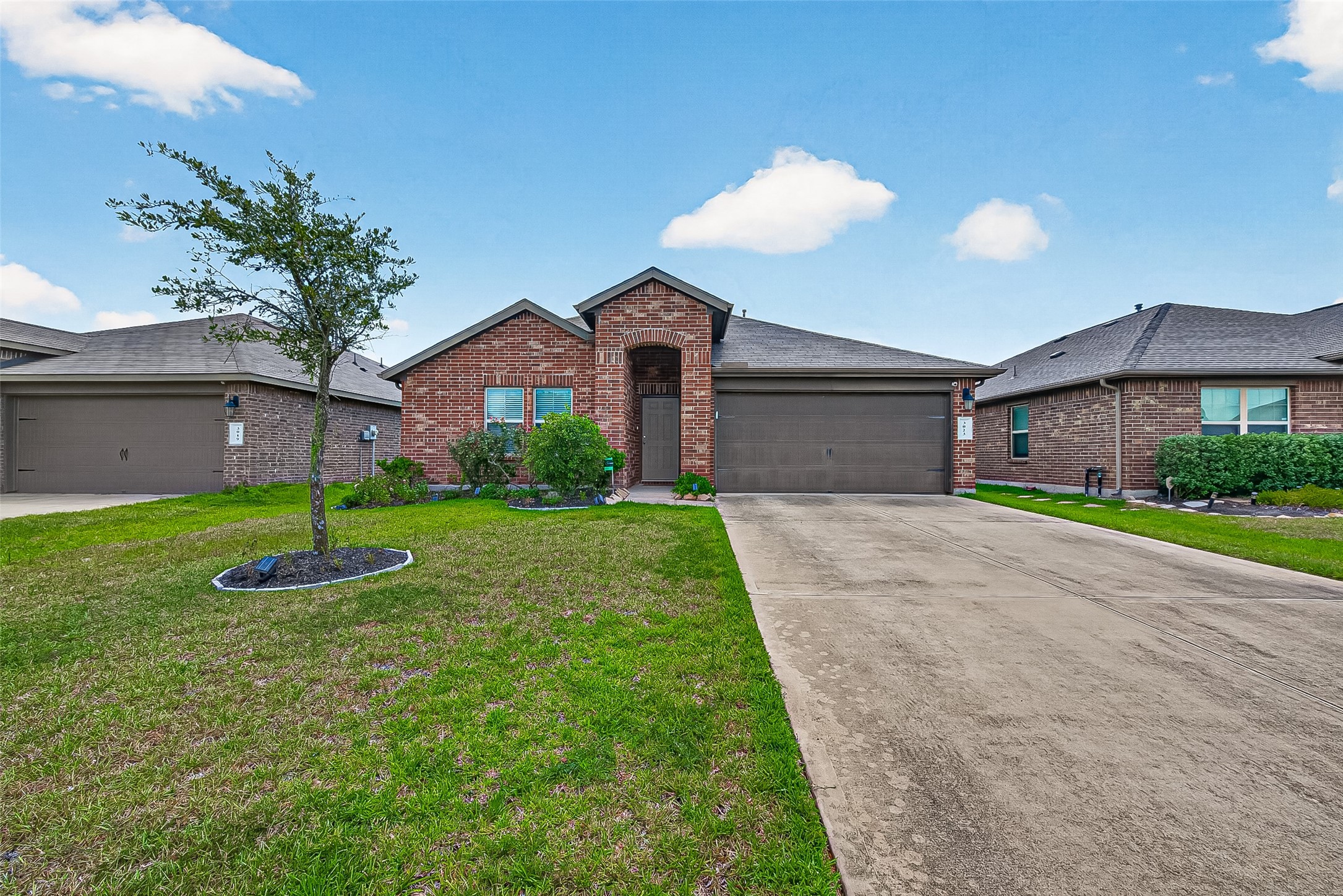 3023 Darlington Court Property Photo 4