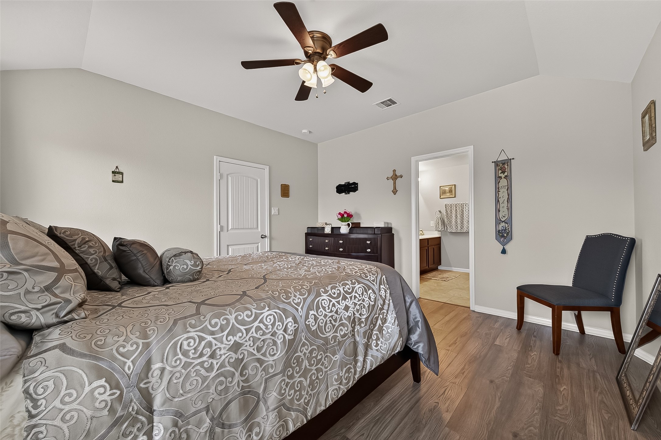 3023 Darlington Court Property Photo 32