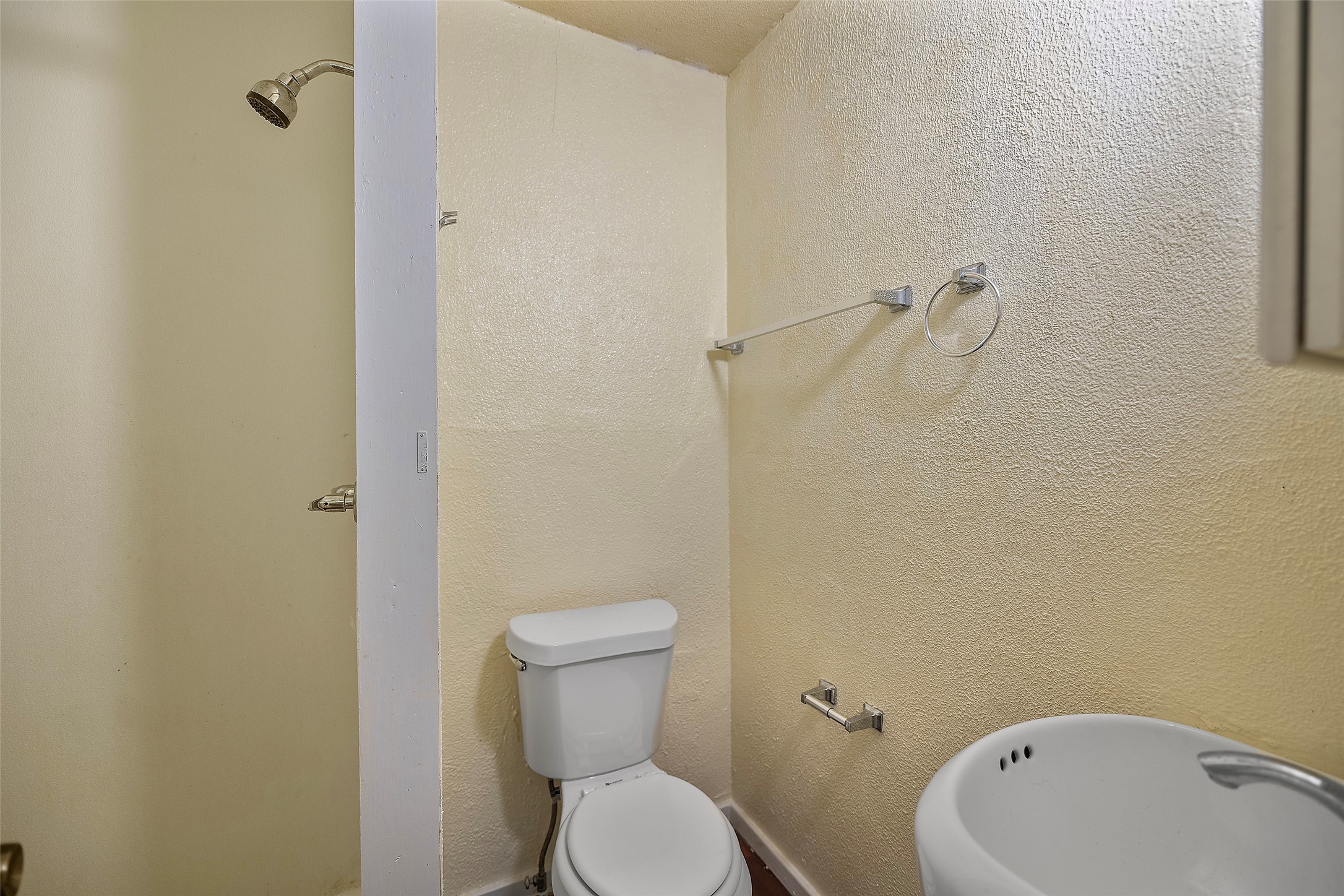 510 Munger Street Unit A Property Photo 6