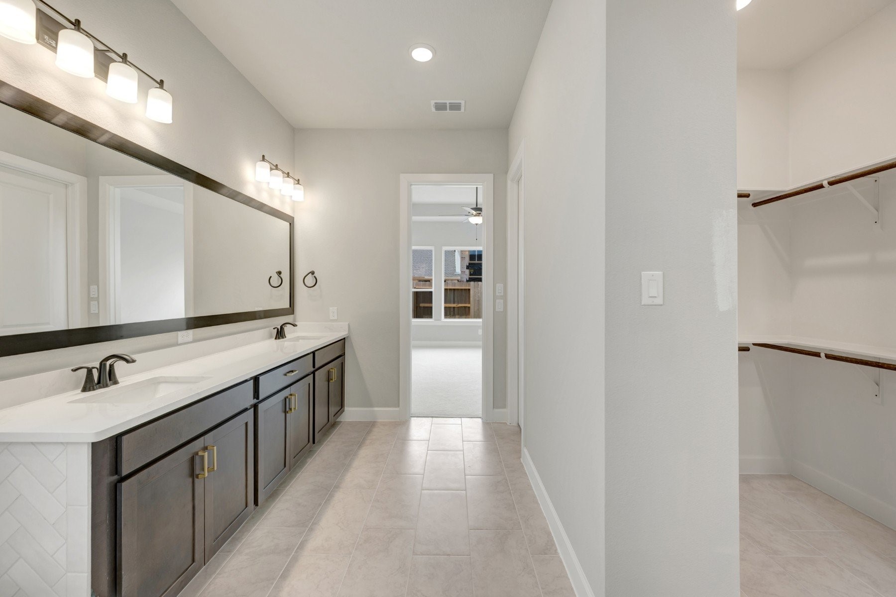 4915 Benton Woods Trail Property Photo 44