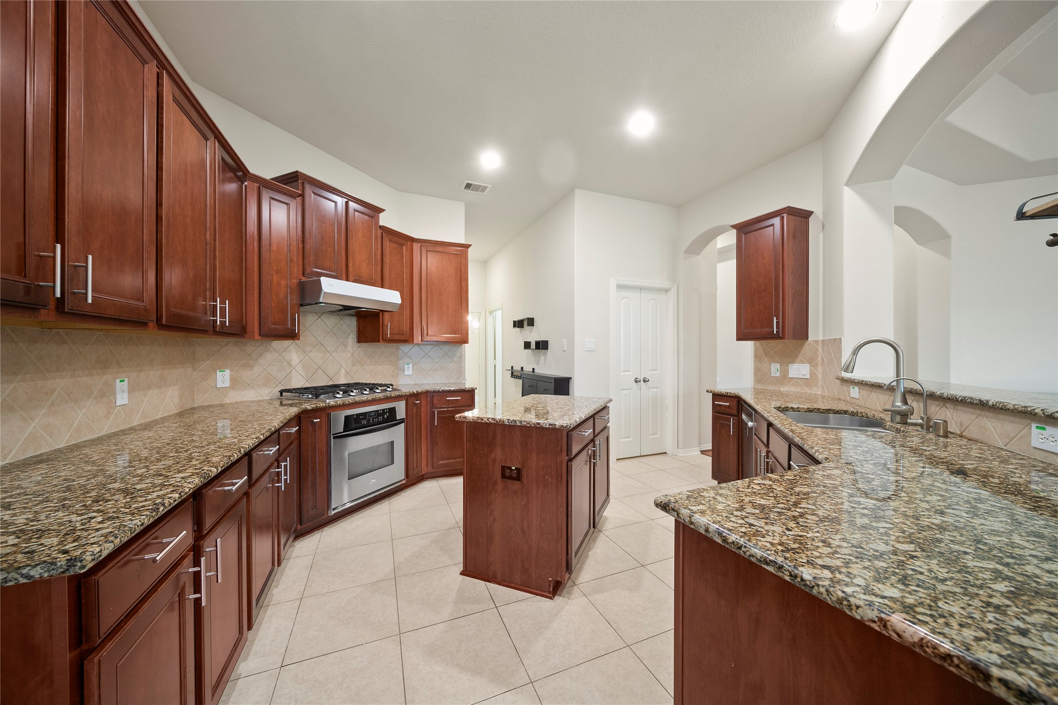 3906 Orchard Springs Court Property Photo 8