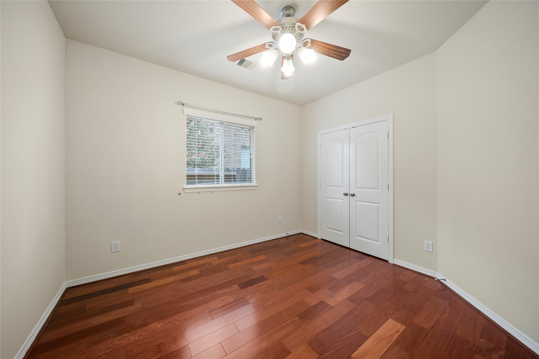 3906 Orchard Springs Court Property Photo 16