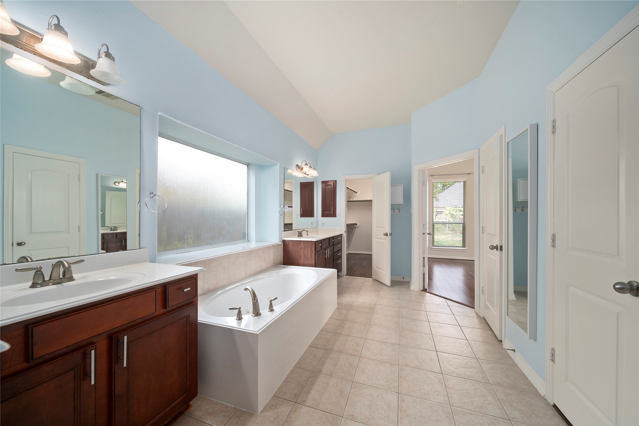 3906 Orchard Springs Court Property Photo 22