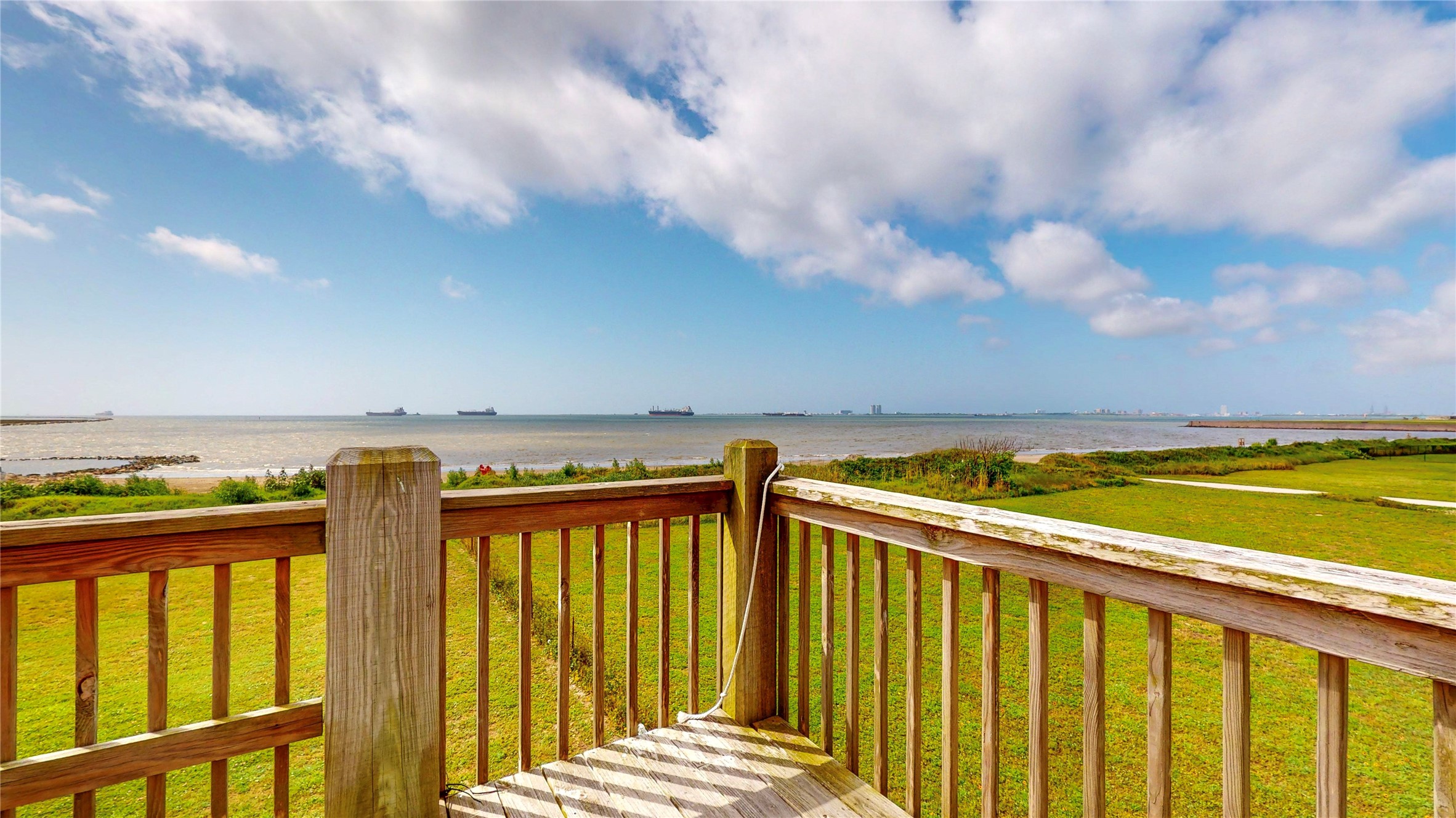 1508 Galveston Avenue Property Photo 14