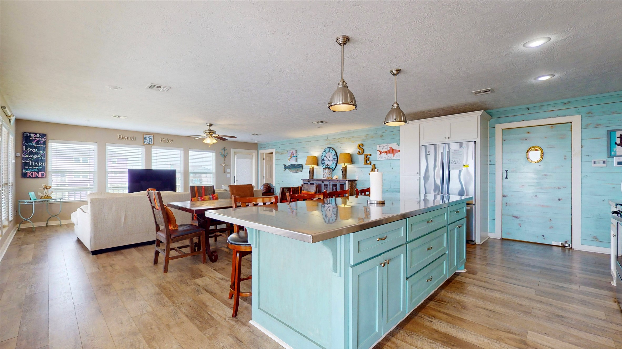 1508 Galveston Avenue Property Photo 15