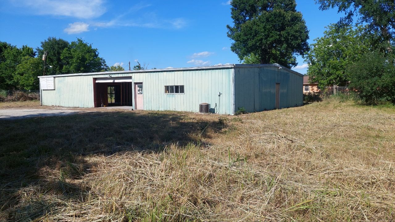 610 New York Street Property Photo 9