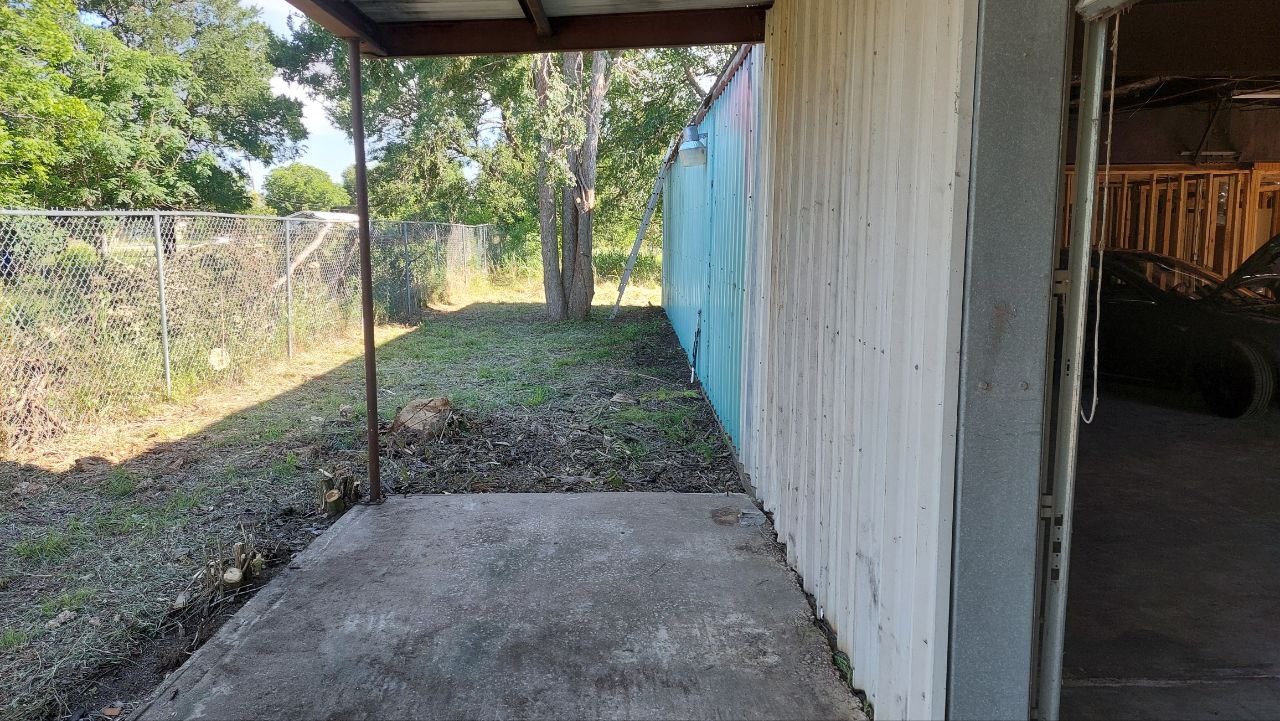 610 New York Street Property Photo 13