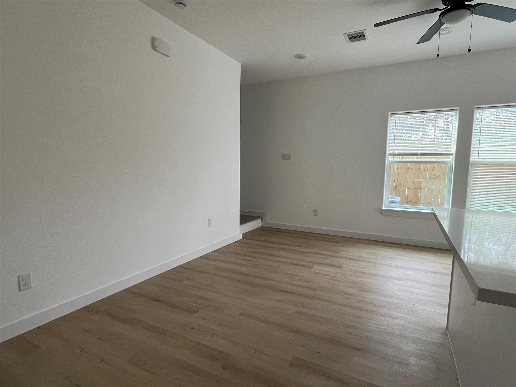 8605 Wileyvale Road B Property Photo 5