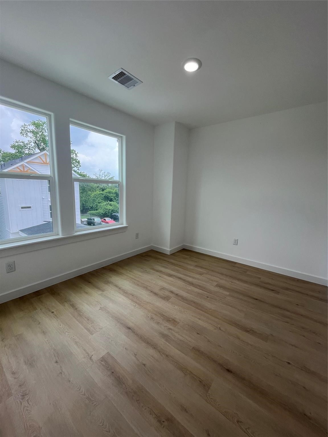 8605 Wileyvale Road B Property Photo 13