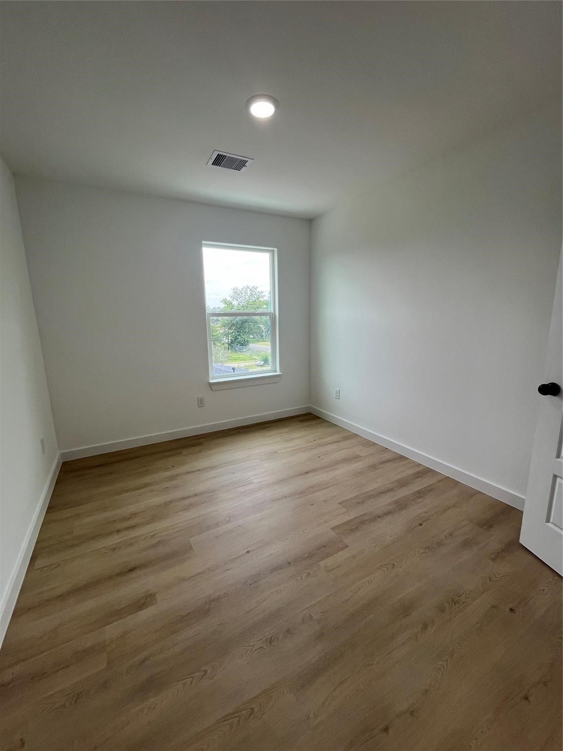 8605 Wileyvale Road B Property Photo 14