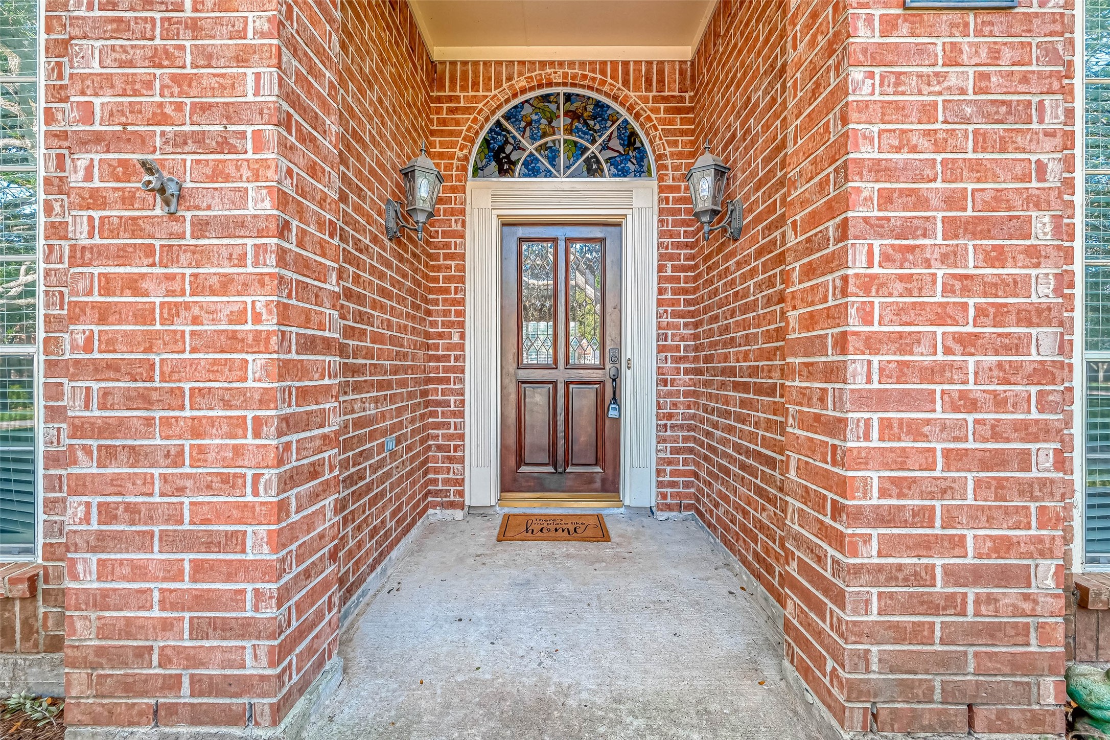 4502 Devonshire Street Property Photo 2