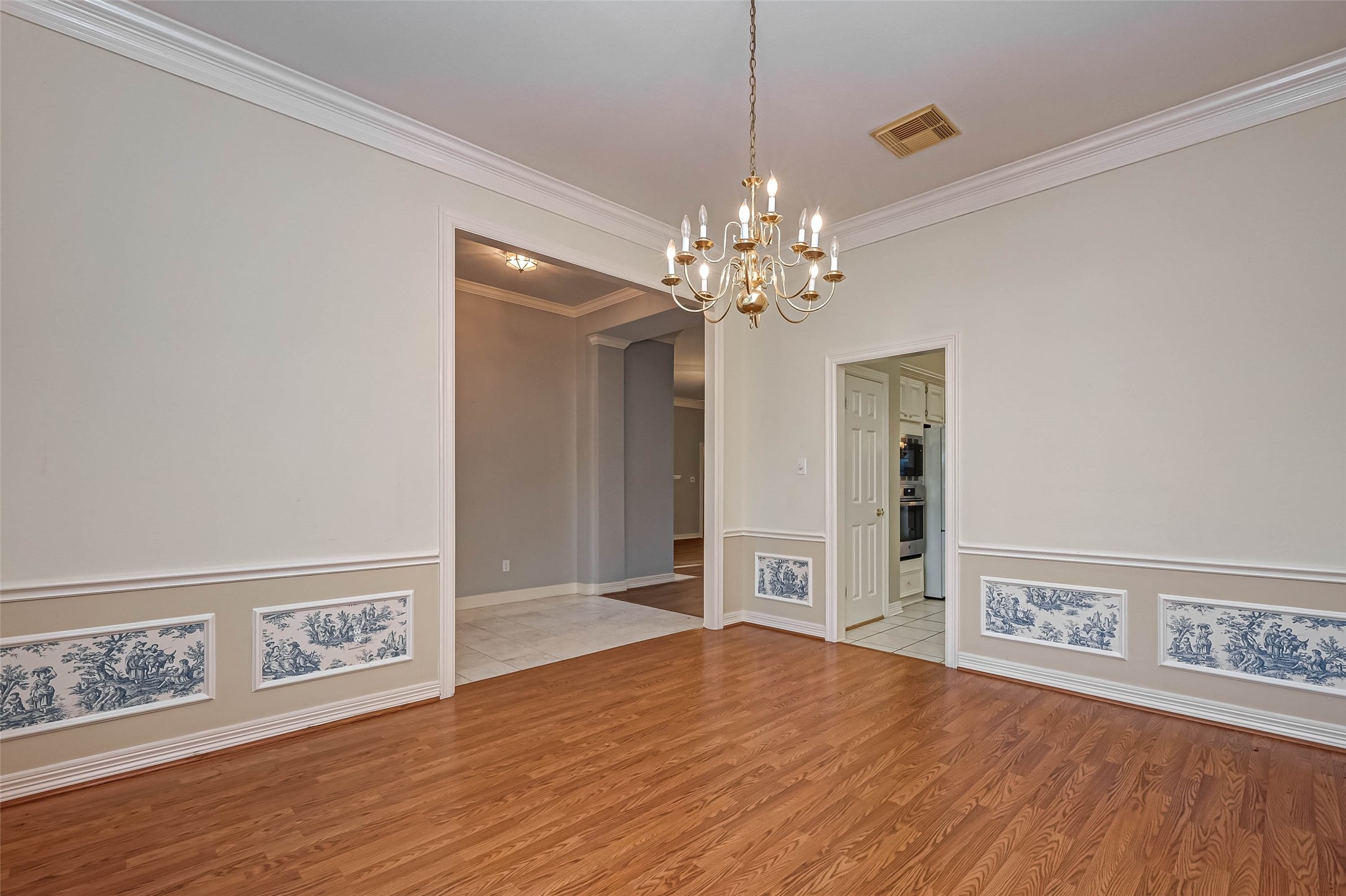 4502 Devonshire Street Property Photo 5