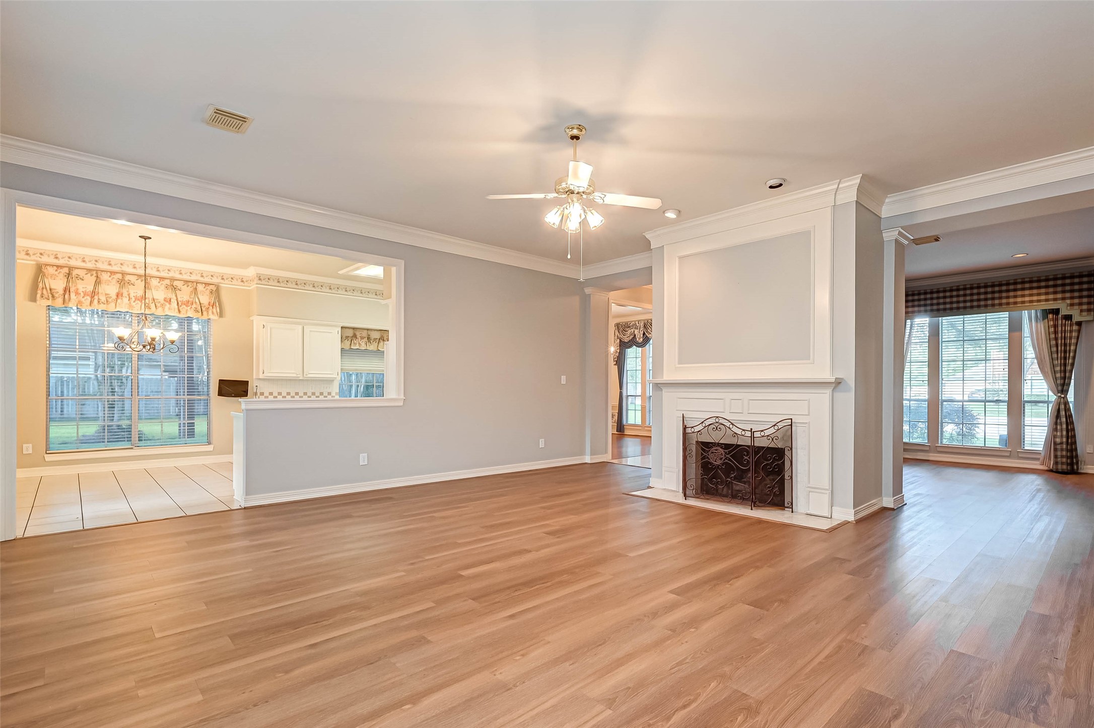 4502 Devonshire Street Property Photo 9