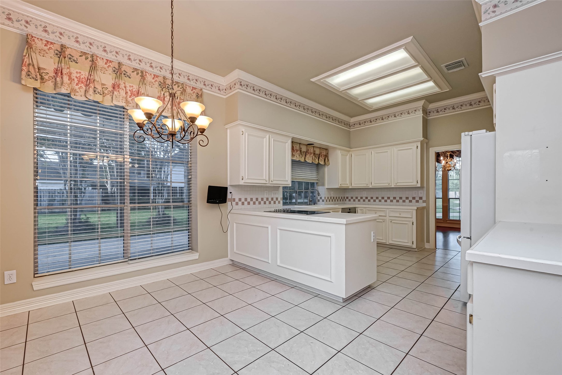 4502 Devonshire Street Property Photo 12