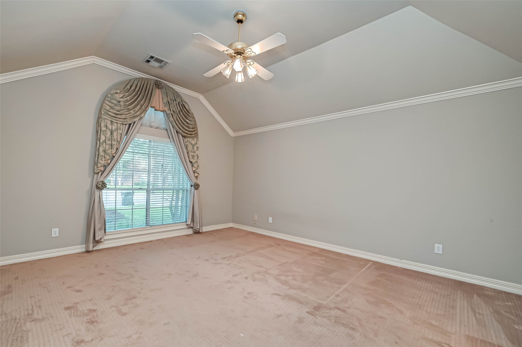 4502 Devonshire Street Property Photo 17