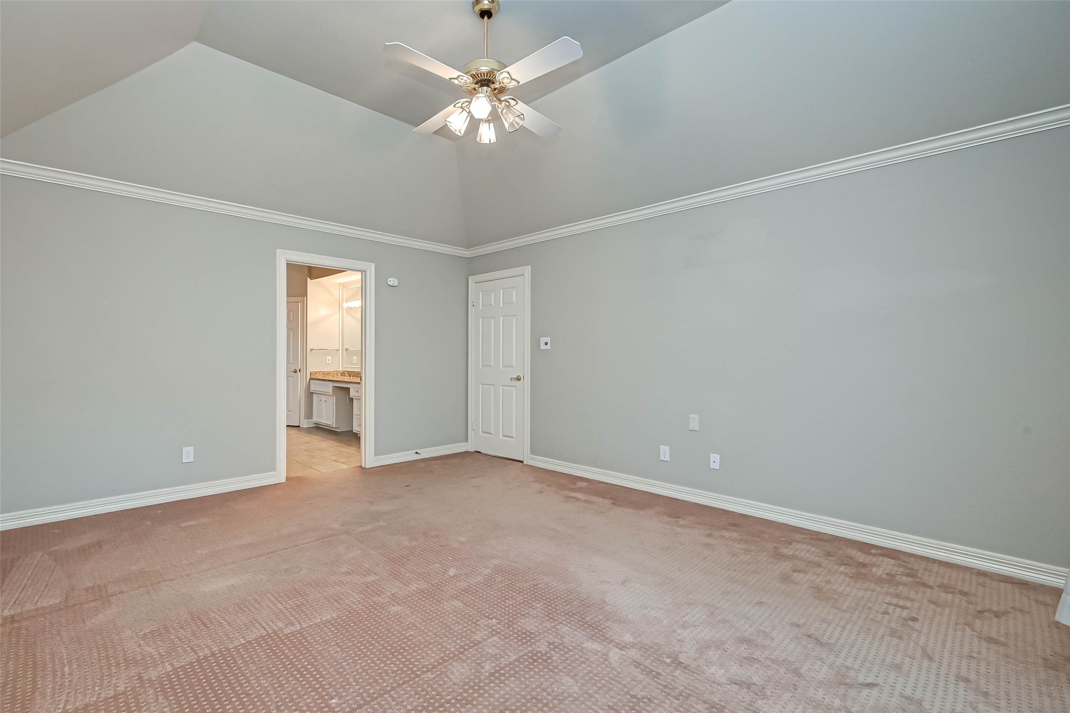 4502 Devonshire Street Property Photo 18