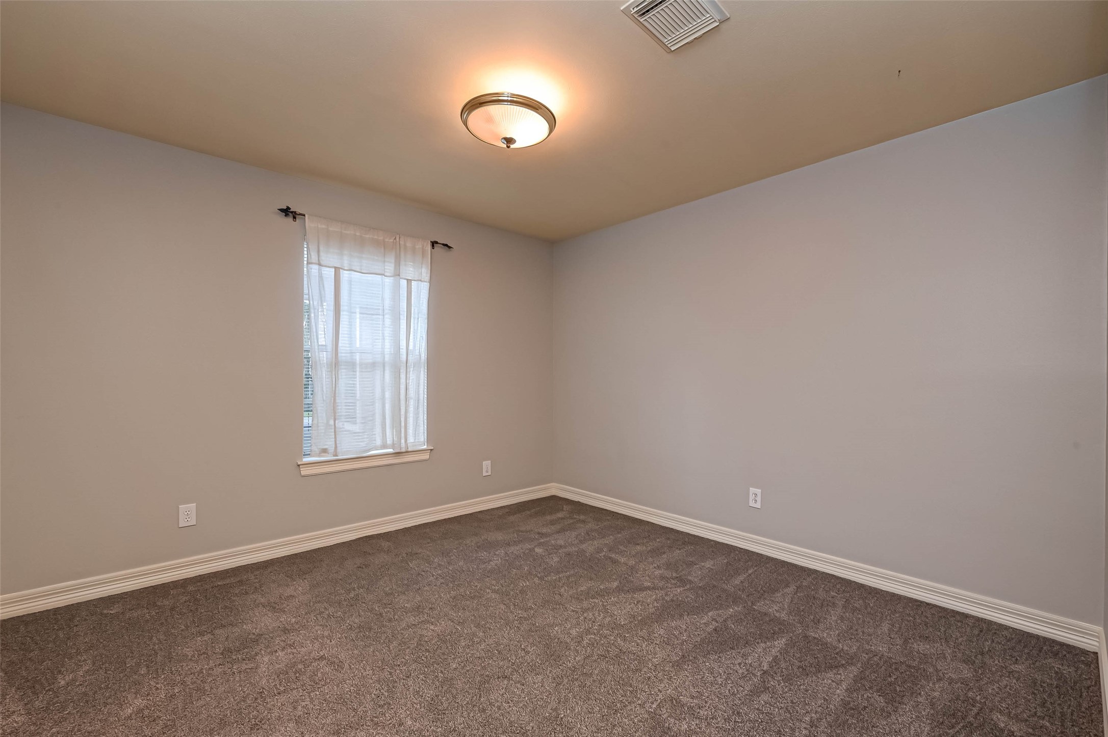 4502 Devonshire Street Property Photo 22