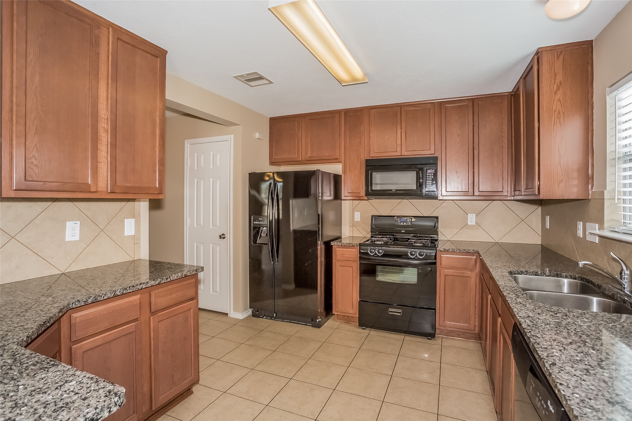 18023 Rexine Lane Property Photo 6