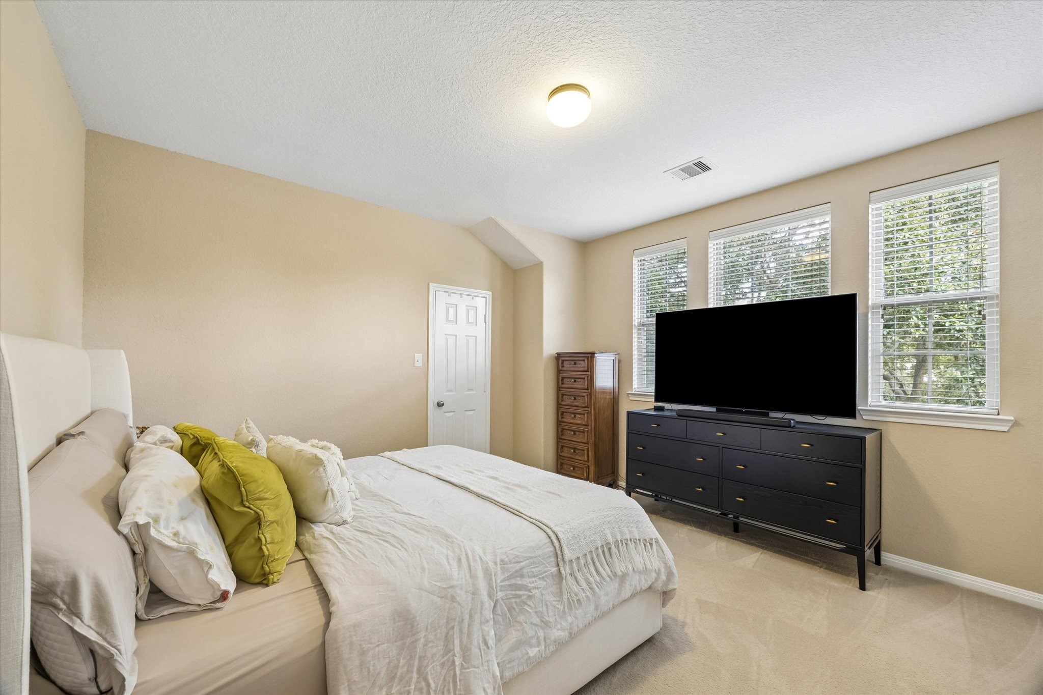 6127 Moran Crest Drive Property Photo 26