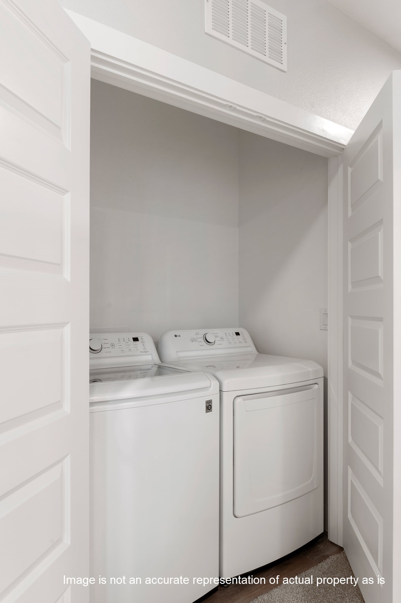 28325-511 Birnham Woods Drive Property Photo 25