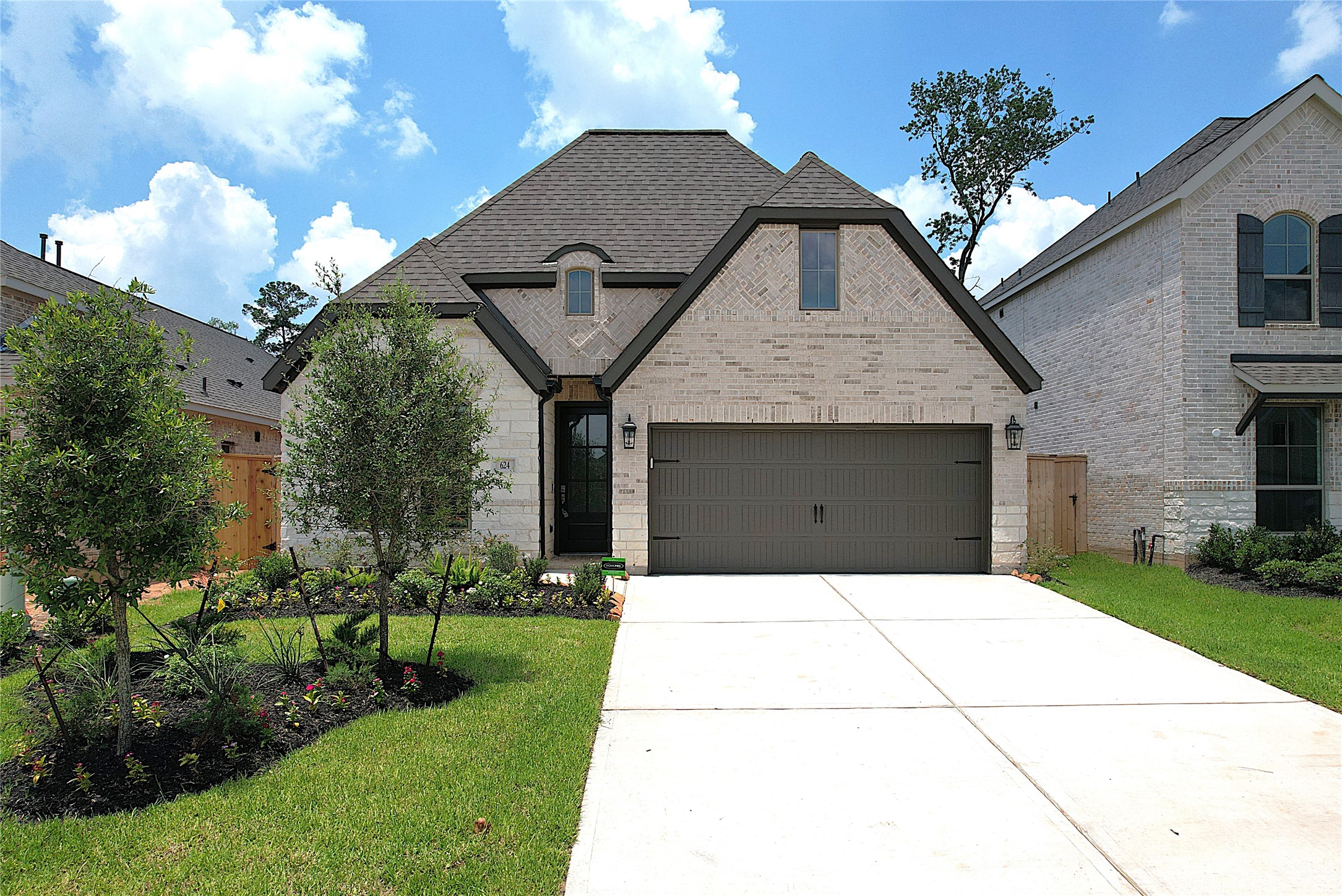 624 Sand Branch Drive Property Photo 1