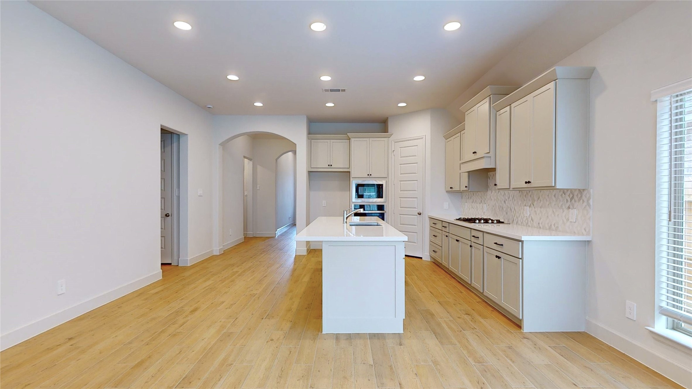 624 Sand Branch Drive Property Photo 6