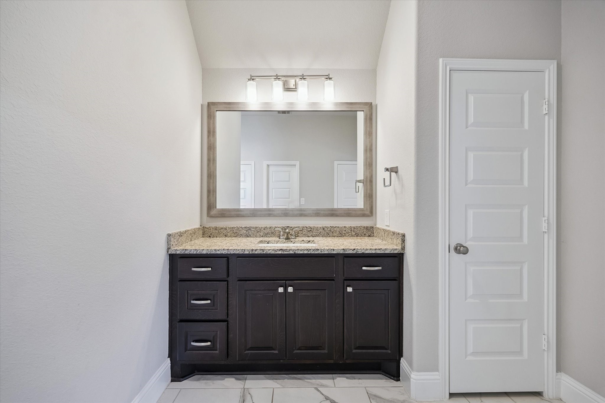2343 Calm Channel Court Property Photo 28