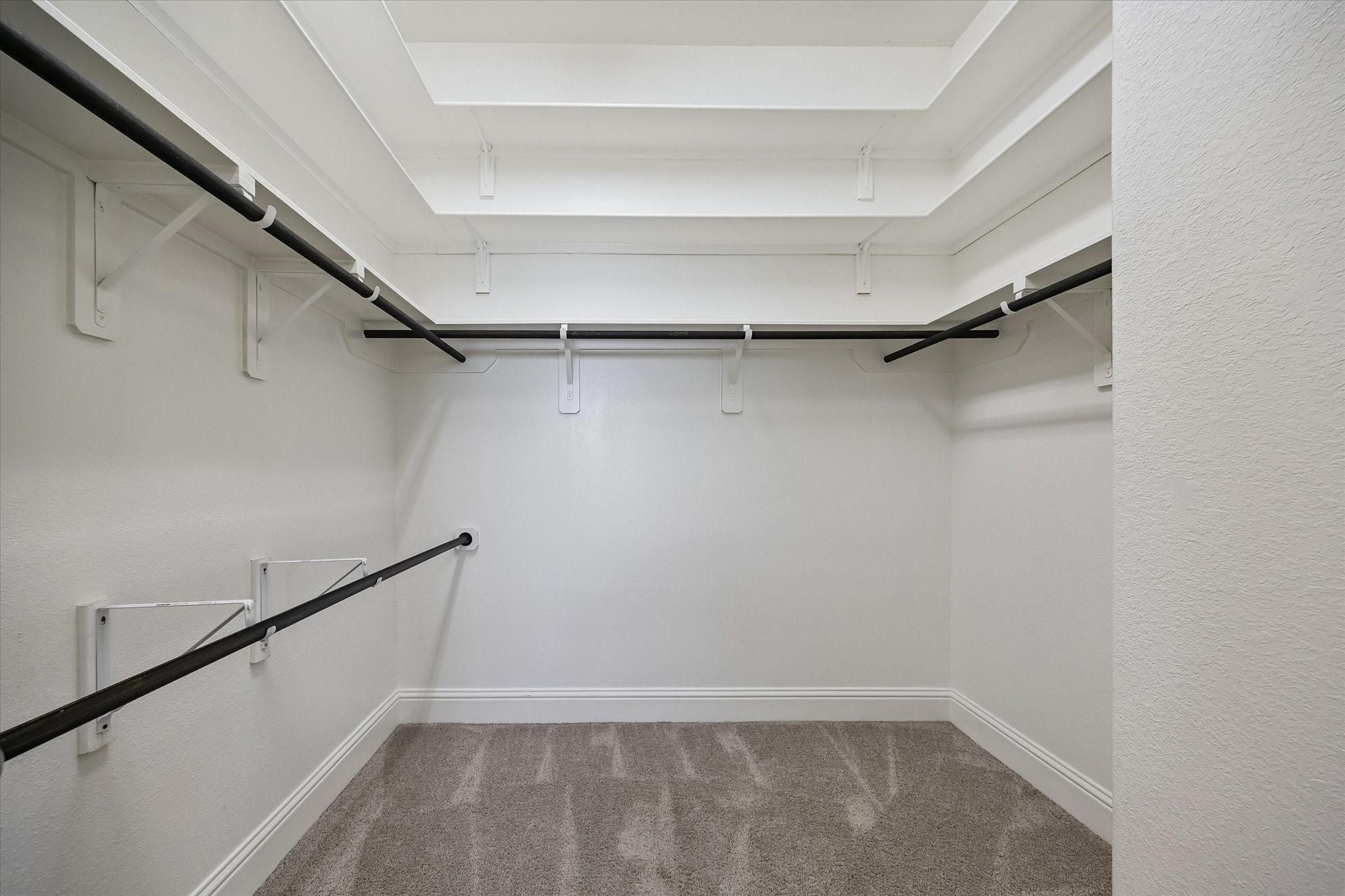 2343 Calm Channel Court Property Photo 30