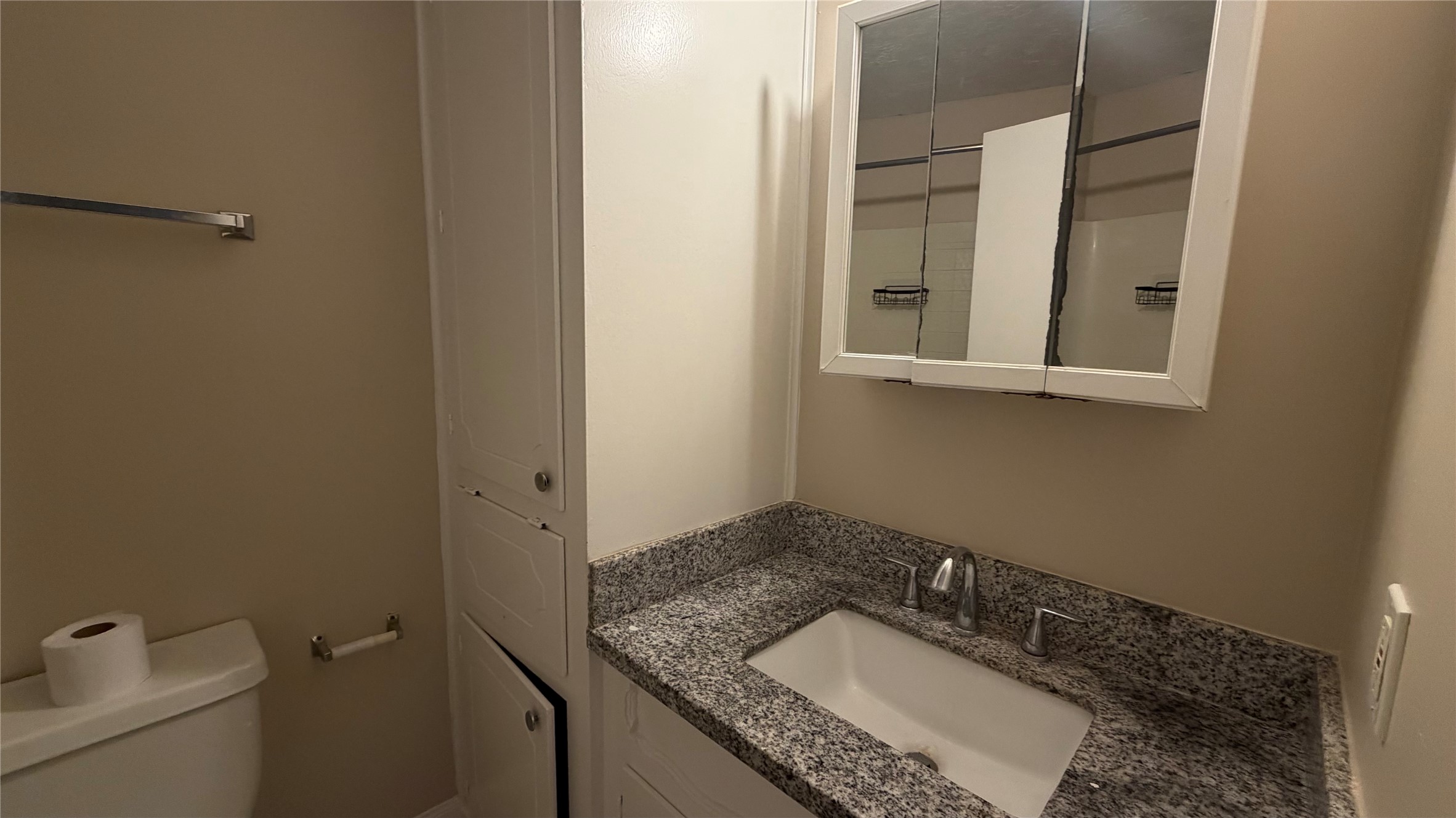 1006 Grand Junction Drive Property Photo 5